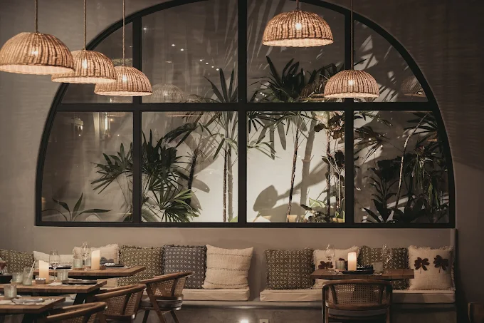 5 Cafe di Bali Bernuansa Mediteranian yang Aesthetic Banget
